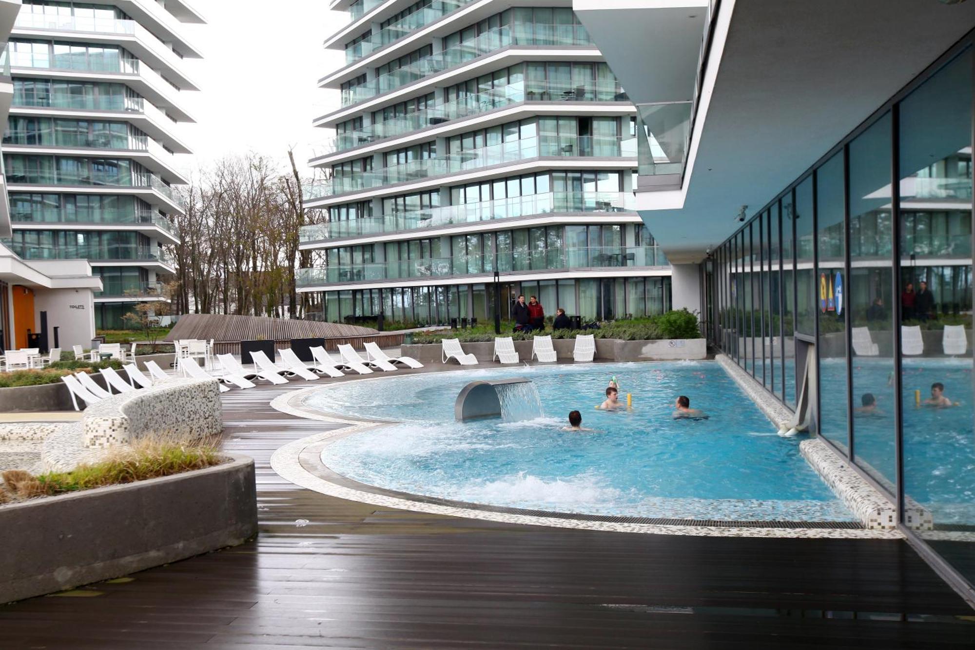 Apartamento Sunny Haven Wave Sea View Miedzyzdroje Exterior foto